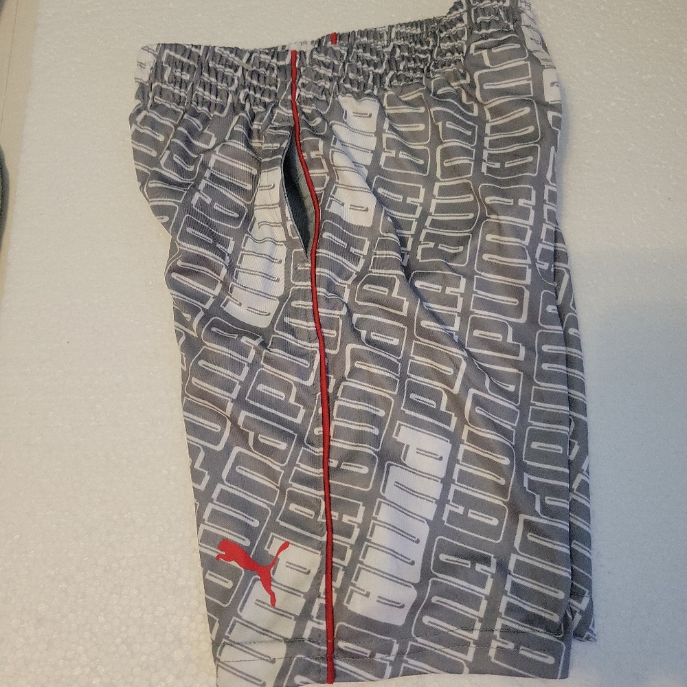 NWOT Puma Boys Athletic Logo Shorts Gray, White Size 6